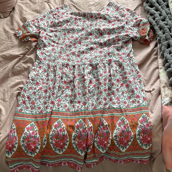 Spring Dress - Picture 4 of 4